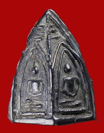 พระหล่อ พระพุทธ เนื้อเมฆพัตร พิมพ์4หน้า ไม่ทราบที่