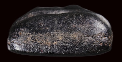 พระปิดตา หลังแบบ เนื้อผงคลุกลัก ไม่ทราบที่ครับ