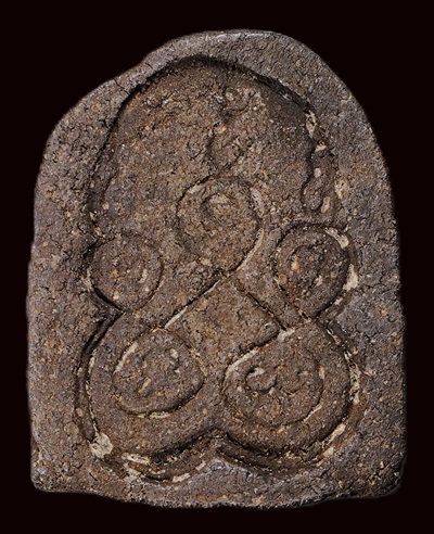 พระผงหลัง ยันต์ห้า ไม่ทราบที่ เคาะเดียว 