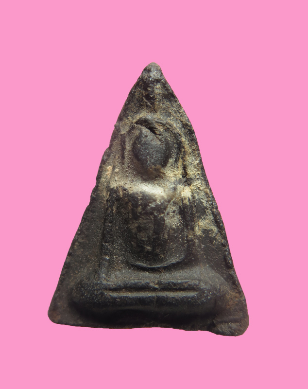 นางพญา เนื้อผงคลุกรัก