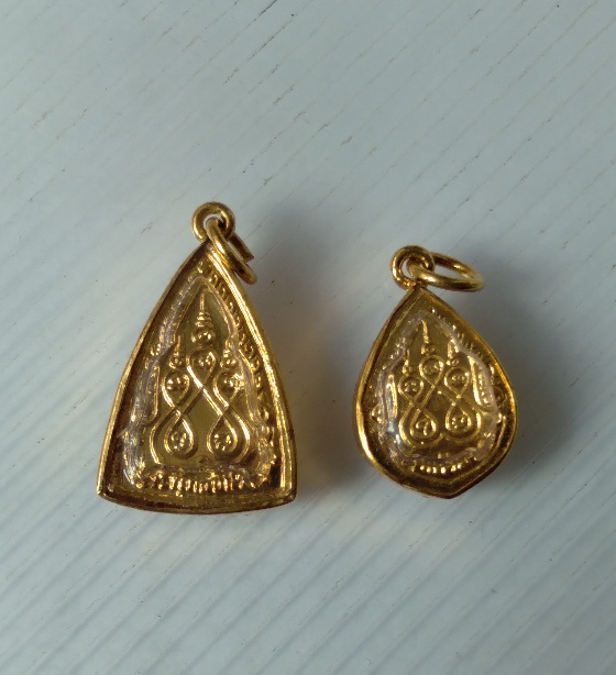 พระเลี่ยมไมคร่อน