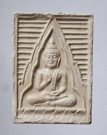 พระปากน้ำ รุ่นอนุสรณ์สถานแห่งชาติ ปี2534 เนื้อผง(มีกระเทาะบ้างเล็กน้อย)