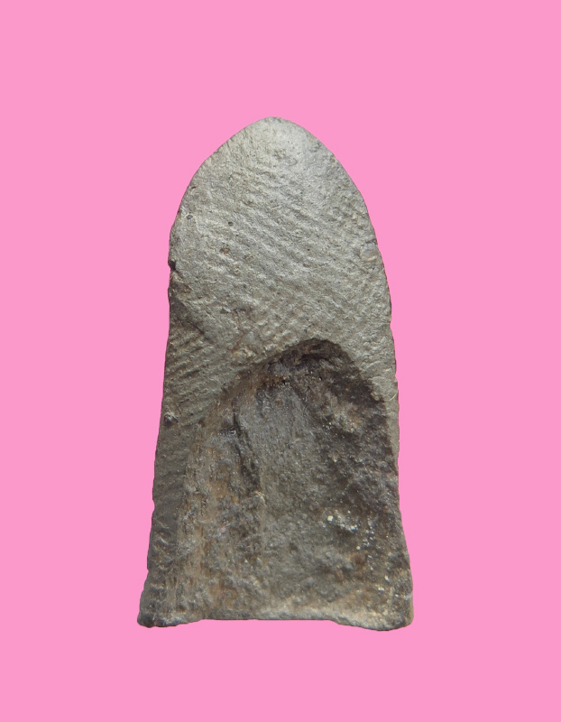 พระรอด วัดพระสิงห์ เนื้อเขียว