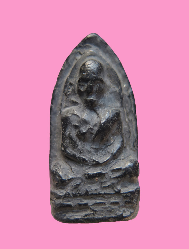 พระรูปเหมือนเนื้อ ดำ