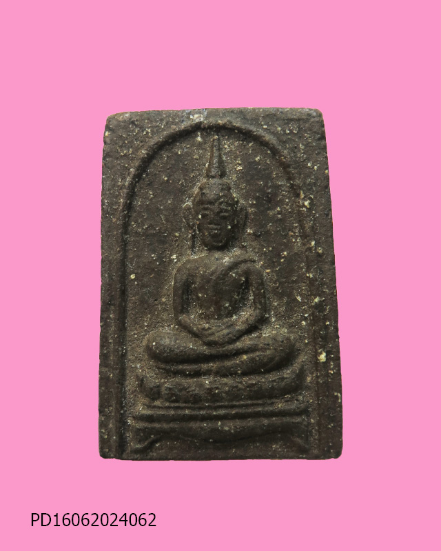 สมเด็จมีหน้าตา เนื้อแก่ว่าน