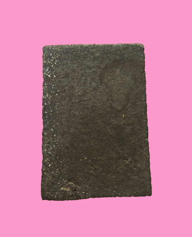 สมเด็จมีหน้าตา เนื้อแก่ว่าน