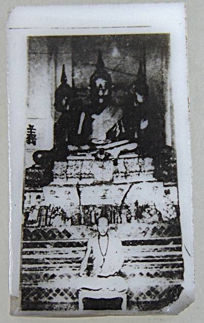 ๒๐ ภาพถ่าย ปิยะธัมโมภิกขุ  ๑ นิ้ว