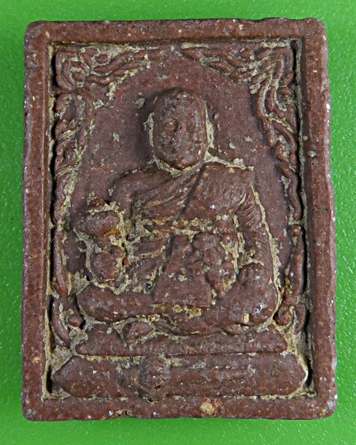 พระผงหลวงพ่อจำเนียร วัดถ้ำเสือ กระบี่ .1635.