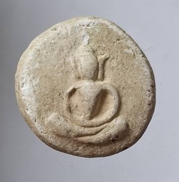 พระผงเก่าๆ พระลึกลับ กินตับสบายๆ พระแท้ๆไม่ทราบที่ หาวัดเอาเองครับ