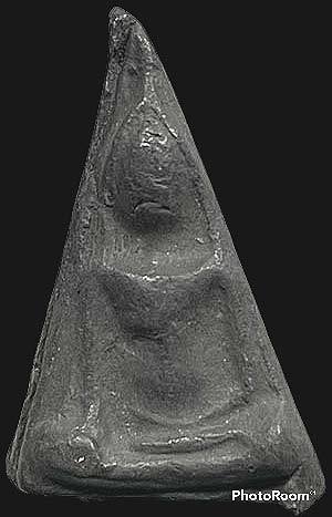 *นางพญาผงดำ หลังลายผ้า(ตะแกรง) หลวงปู่เทียม วัดกษัตราธิราชฯ อยุธยา ปี๒๕๑๙*