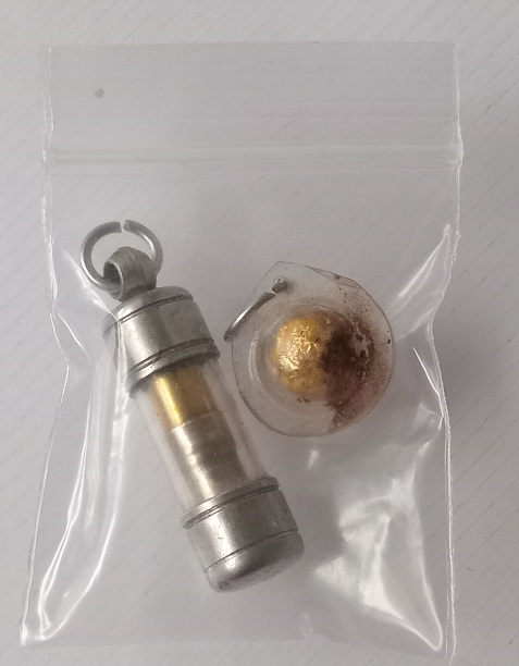 ลูกอม/ตะกรุดไม่ทราบที่