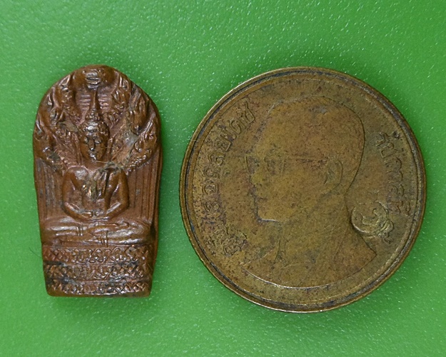 พระปรกใบมะขามหลวงพ่อแว่น วัดถ้ำพระสบาย ลำปาง .2785.