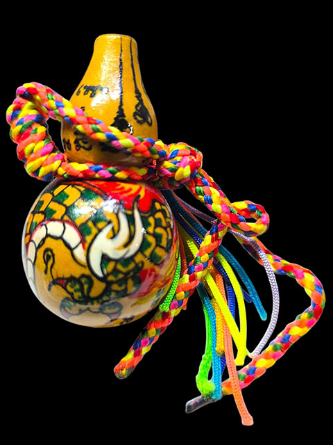 ***น้ำเต้าโภคทรัพย์ ลงยันต์พญามังกร อุดสีผึ้ง พระอาจารย์ซ้ง วัดประดู่ (อินทราวาส) กรุงเทพ***