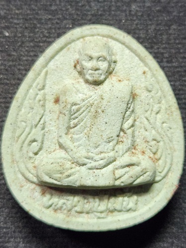  วัดอัมพุวราราม จ.ปทุมธานี พระผง หลวงปู่มั่น ภูริทัตโต  ที่ระลึกสร้างอุโบสถ 2540 