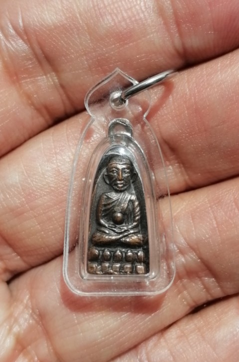 หลวงปู่ทวด ปี 2508 รุ่นทะเลซุง เนื้อทองแดง พิมพ์บัว 5 เลี่ยมกันน้ำหนาๆ เคาะเดียว