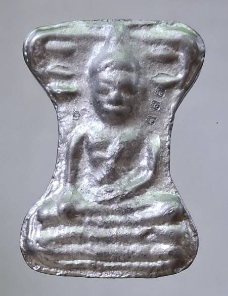 พระมเหศวร เนื้อชินตะกั่ว ตอกโค๊ต ตอกเลข๓๓๓ ไม่ทราบที่