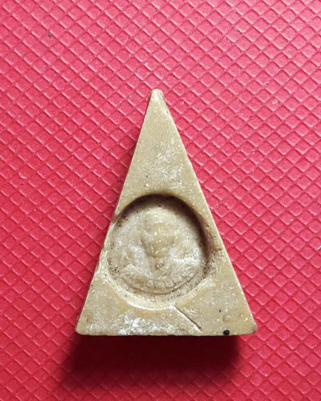พระนางพญาหลวงพ่อคำ ชาตสุโข วัดสุวรรณรัตนาราม อ.พยุหะคีรี จ.นครสวรรค์