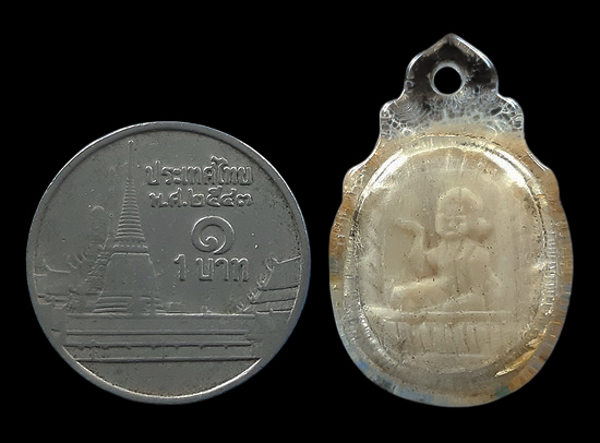 นางกวักงาแกะ เลี่ยมเก่ามาก