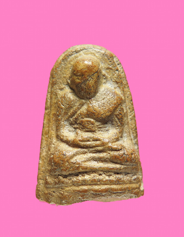 หลวงปู่ทวด เนื้อผงผสมว่าน เก่า