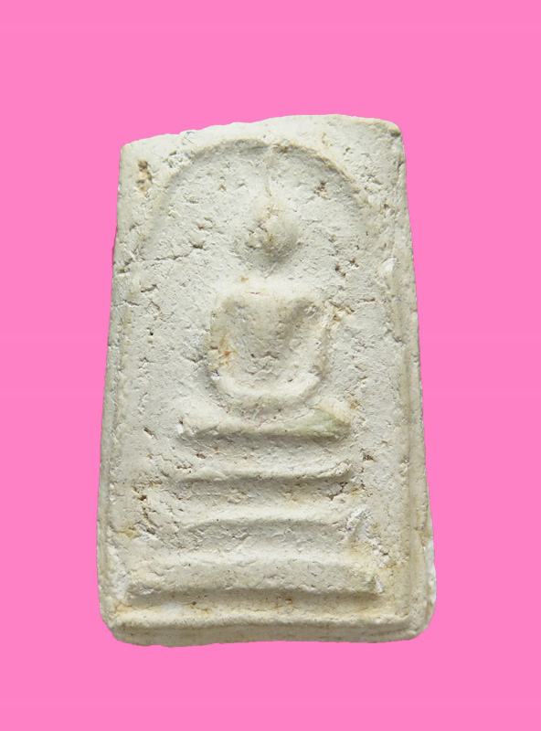 สมเด็จ เนื้อขาวๆ มีเกสาเส้นนึง