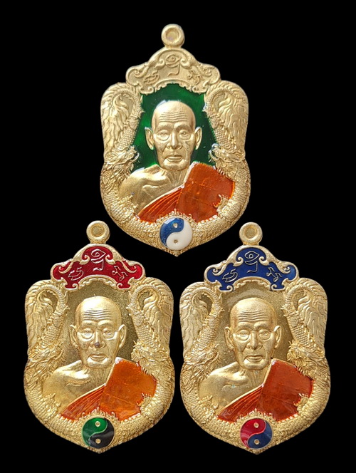 เคาะแรกแดง..มังกรพันล้าน ๒๕๖๓..ทองทิพย์ลงยา ๓ เหรียญ..ล.พ.พัฒน์ วัดห้วยด้วน จ.นครสวรรค์ / ส่ง ems