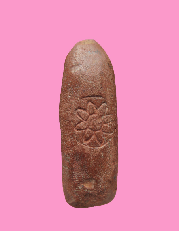 พระลีลา หลังดอกบัวบาน