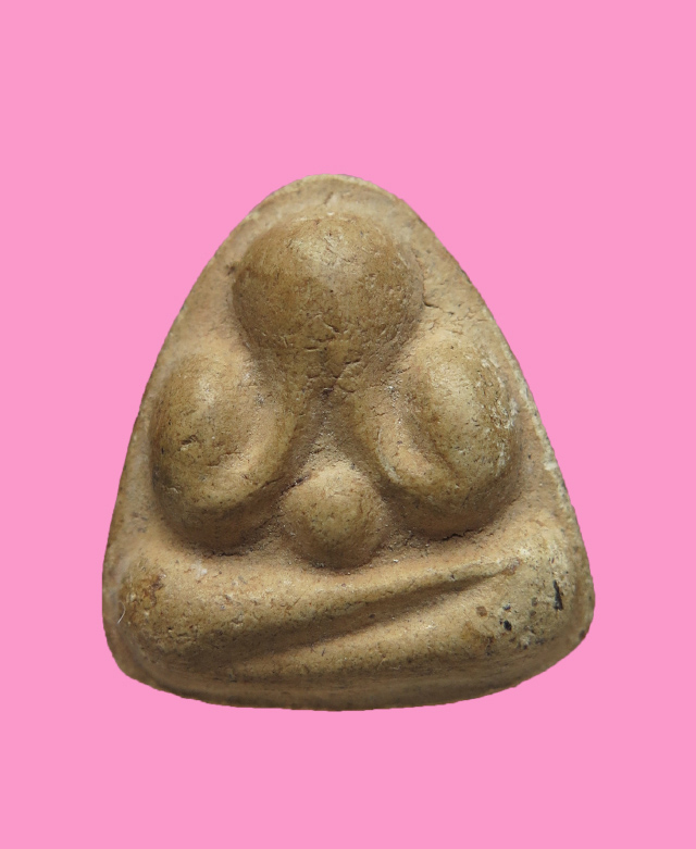 พระปิดตาเนื้อผง ว.ก.