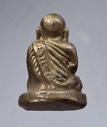 รูปหล่อหลวงพ่อเงิน องค์เล็ก วัดบางคลาน จ.พิจิตร ไม่ทราบปี