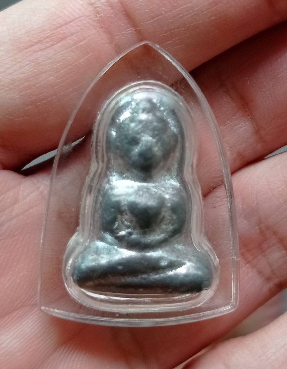 พระพิมพ์วัดพลับ เนื้อตะกั่ว หลวงปู่ตี๋ วัดหลวงราชาวาส (1)