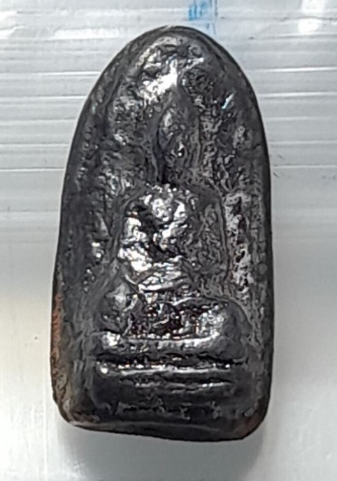 พระรอด เนื้อตะกั่ว หลวงปู่ตี๋ วัดหลวงราชาวาส