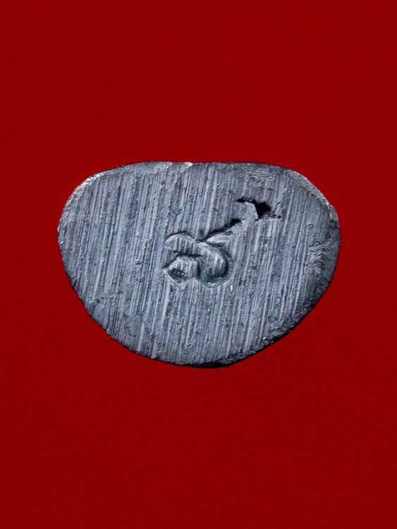 พระโพธิสัตว์ กวนอิม หลวงพ่อหยอด เนื้อเงิน ปี 2537