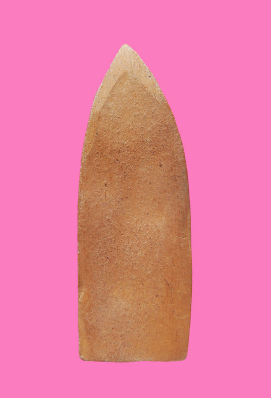 พระเนื้อดิน พิมพ์ถ้ำหีบ เนื้อดินมีทรายทอง