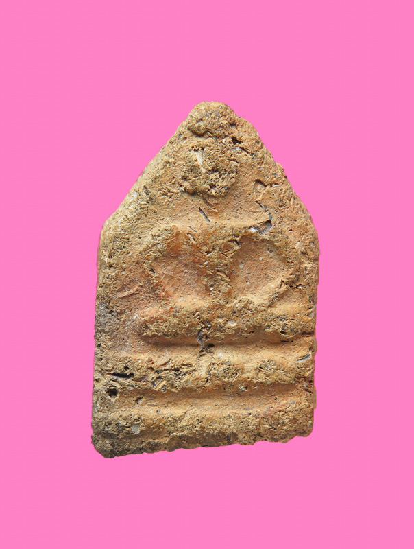 พระเนื้อดิน พิมพ์ห้าเหลี่ยม แขนกาง 