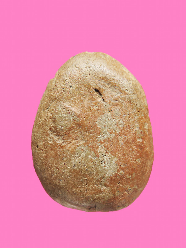 พระเนื้อดิน พิมพ์กลีบบัว 