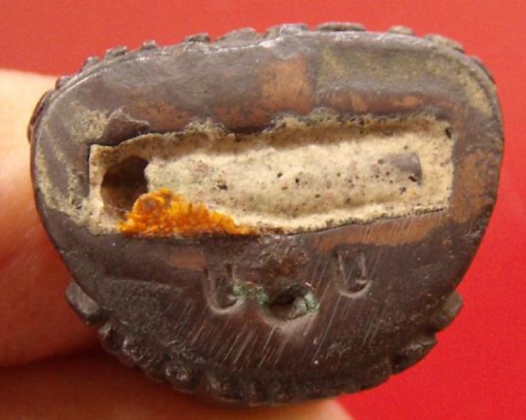 รูปหล่อหลวงปู่ซวง(สรวง) เนื้อทองแดงรมดำ รุ่น 500 พรรษา ปี 35 ออกวัดบ้านสน จ. สุรินทร์