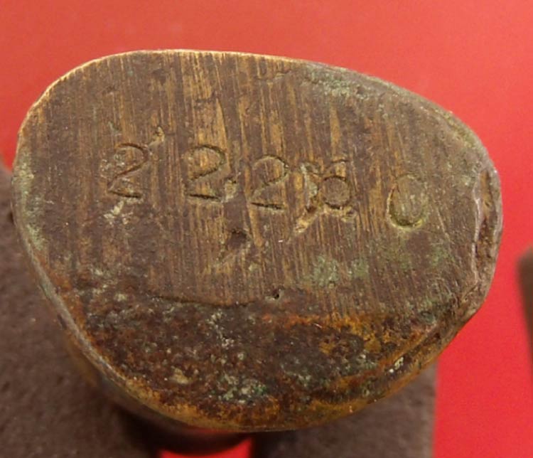 รูปเหมือนหลวงพ่อเงิน ไม่ทราบที่ หมาเลข 22260 เนื้อสวยๆครับ