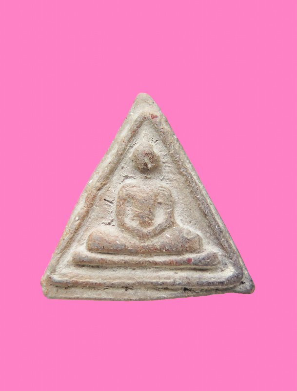 สมเด็จ สามเหลี่ยมด้านเท่า เนื้อดิน