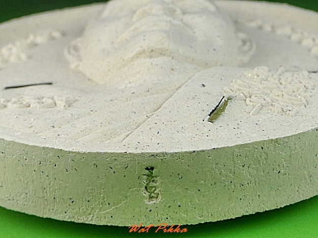 พระผงจันทร์ลอยหลวงพ่อชม วัดหลักสอง สมุทรสาคร .3998.