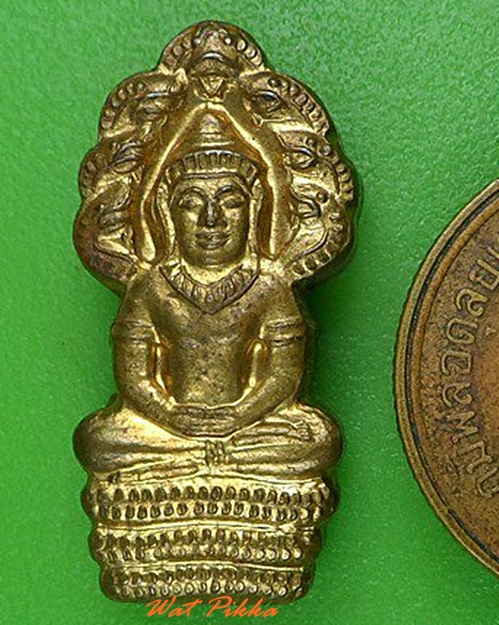 ปรกใบมะขามหลวงพ่อสวัสดิ์ วัดโพธิ์เทพประสิทธิ์ ลพบุรี .4161.