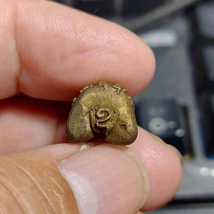 พระปิดตาพุฒซ้อน รุ่น1 หลวงพ่อแพ วัดพิกุลทอง 2532 (3)