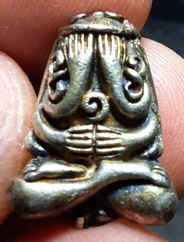 พระปิดตาพุฒซ้อน รุ่น1 หลวงพ่อแพ วัดพิกุลทอง 2532 (4)