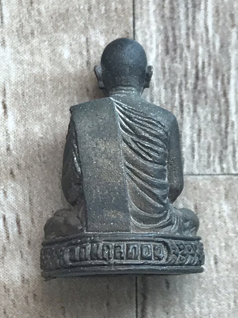 รูปหล่อหลวงพ่อแพ วัดพิกุลทอง 100 ปี (3)