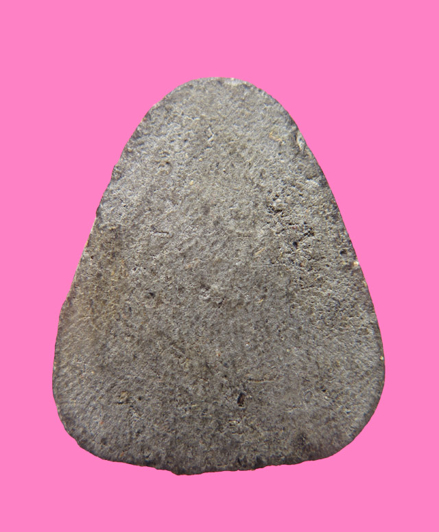 พระปิดตา สายเมืองชล เนื้อดำ