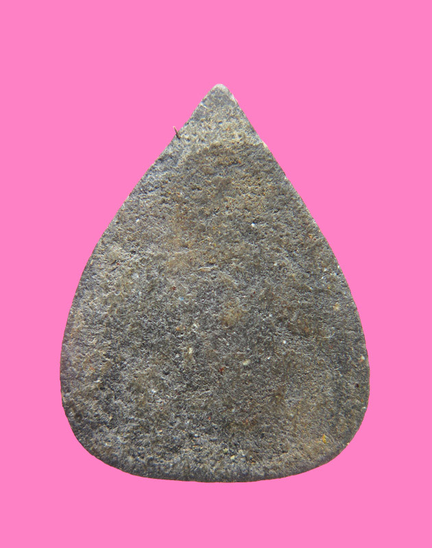 พระปิดตา เนื้อผงคลุกรัก พิมพ์ใบโพธิ์