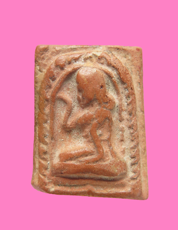 นางกวัก เนื้อดิน หลังจาร นะ 3 ตัว