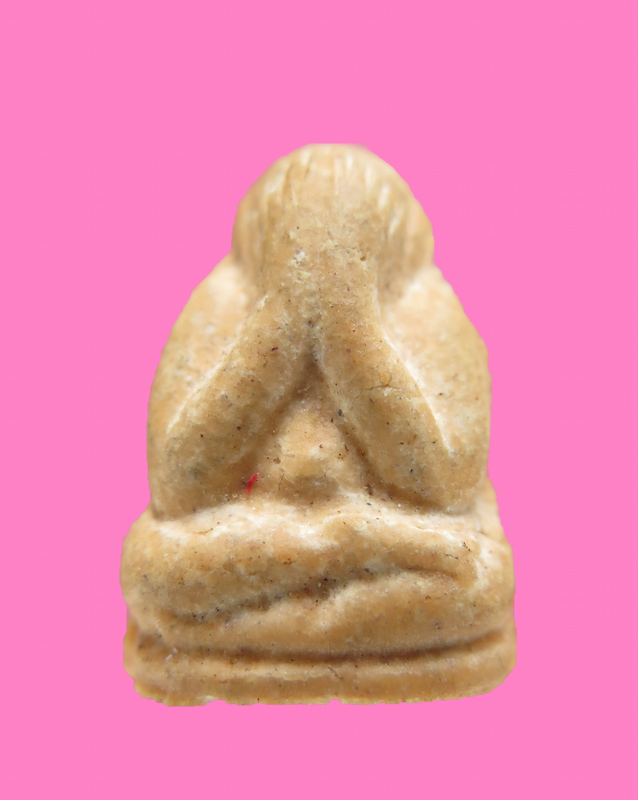 พระปิดตา ลอยองค์ เนื้อผง เก่า