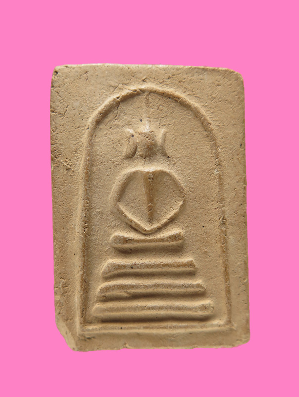 สมเด็จเนื้อดิน หูบายศรี 