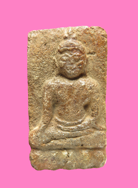 พระเนื้อดิน พิมพ์มารวิชัย ขนาดใหญ่ สูงประมาณ 4 นิ้วนิดๆ