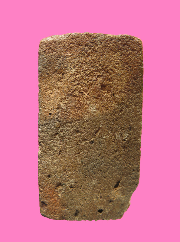 พระเนื้อดิน พิมพ์มารวิชัย ขนาดใหญ่ สูงประมาณ 4 นิ้วนิดๆ