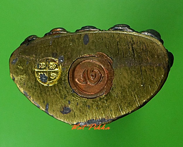 พระกริ่งอุดมทรัพย์ หลวงพ่อห้วย วัดพระชารังสรรค์ ศรีสะเกษ .5181.